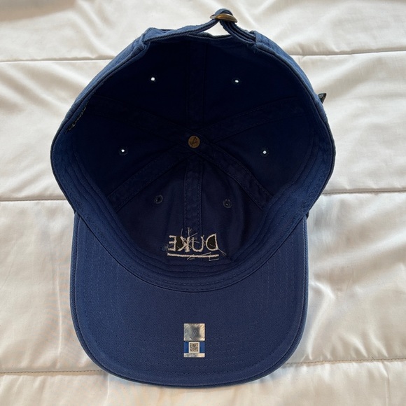 Duke - Fuqua School of Business Dark Blue Twill Cap - never worn - Picture 4 of 5